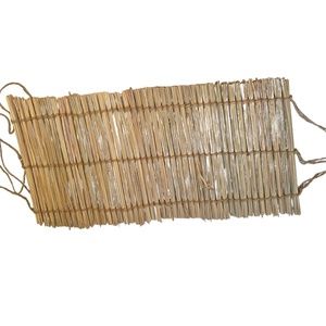 Ware Farmers Market Natural Grass Mat 17x9" Grassy Bed Nesting Rest Chew Stick